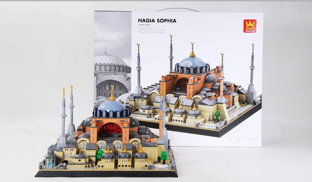 Model of Hagia Sophia with packaging on a white background