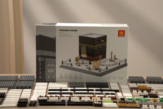 Kaaba 446-piece brick building set product box with bricks — Wondalands packaging